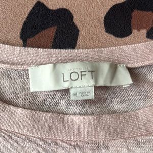 Brighten up your spring wardrobe with this Ann Taylor Loft light pink sweater
